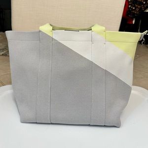 Rothy’s - The Essential Tote in Dove Grey